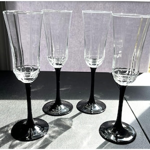 Set Of 4 Crystal Champagne Flutes With Black Stems - Luminarc Crystal Made In France