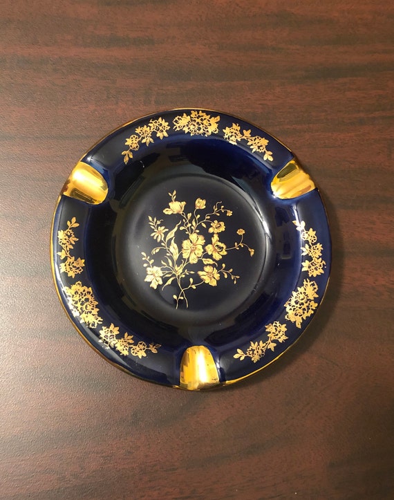 Limoges Castel France Cobalt Blue and 22K Gold Porcelain Ash