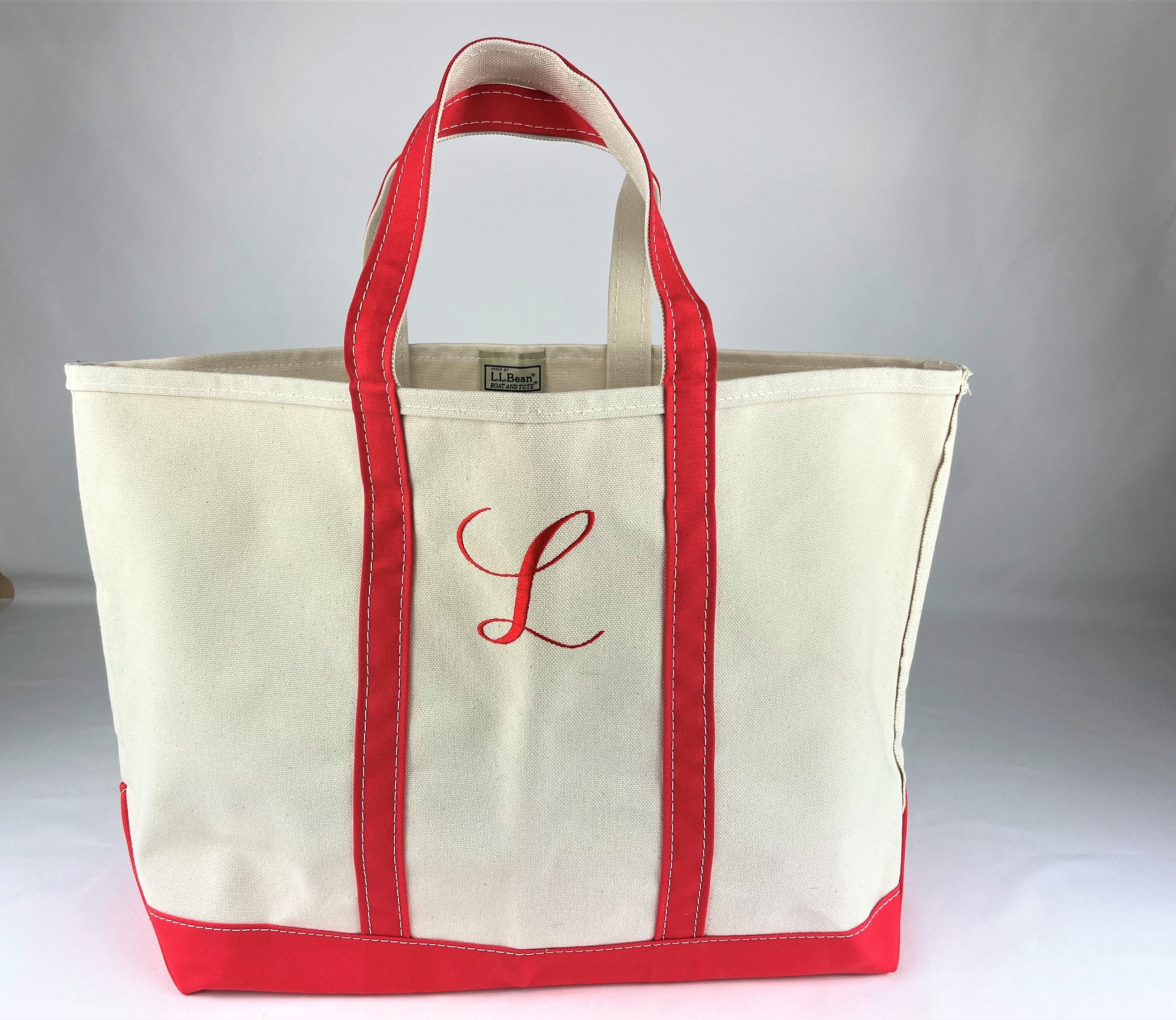 L.L.Bean Boat & Tote Bag, Reviewed: Is It Worth the Money?