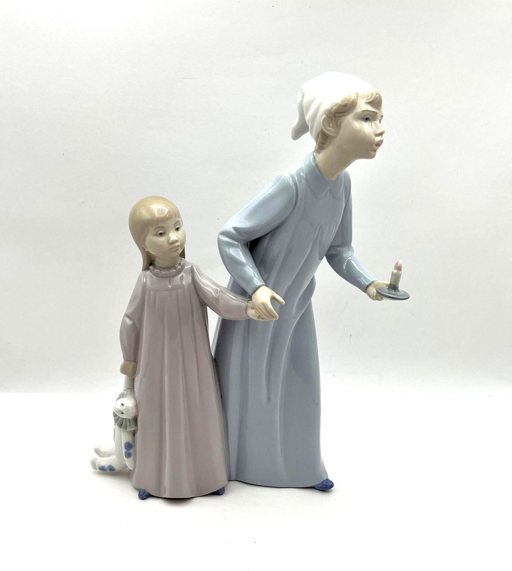 Lladro NAO Figurine, My Little Sister Figurine, Large Figurine 7