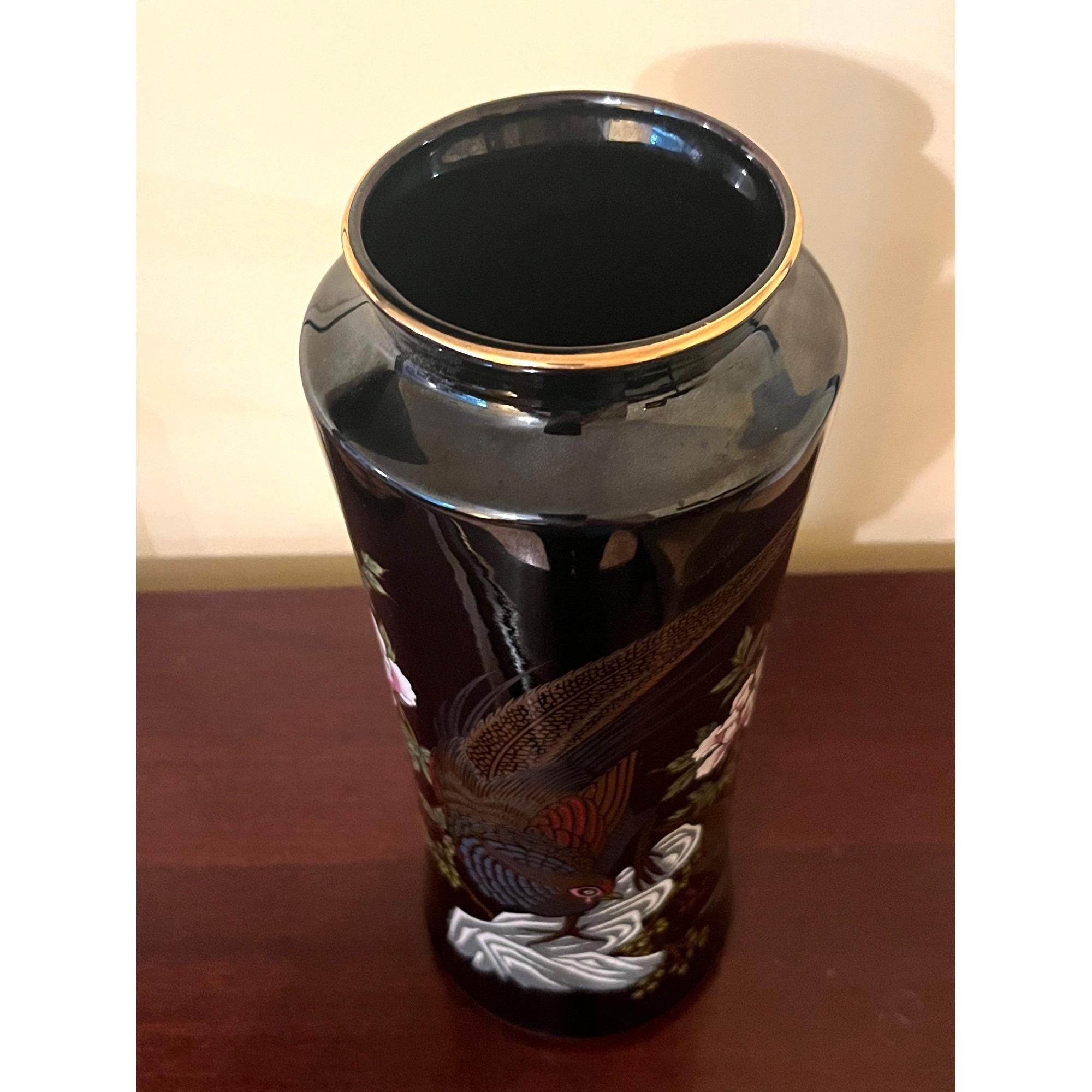 17号　古都 Vintage Imperial Kutani Black Vase With Handpainted Bird & Floral
