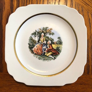 Vintage Early American by Harker Est. 1840 - Square Desert Dish  6.75&quot;  Courting Colonial Couple scene, Gold Trim - Very good condition