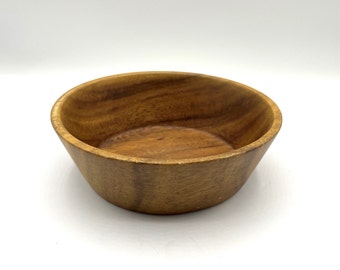 Vintage Handmade Acacia Wood Bowl Made in Philippines 6" x 2" deep