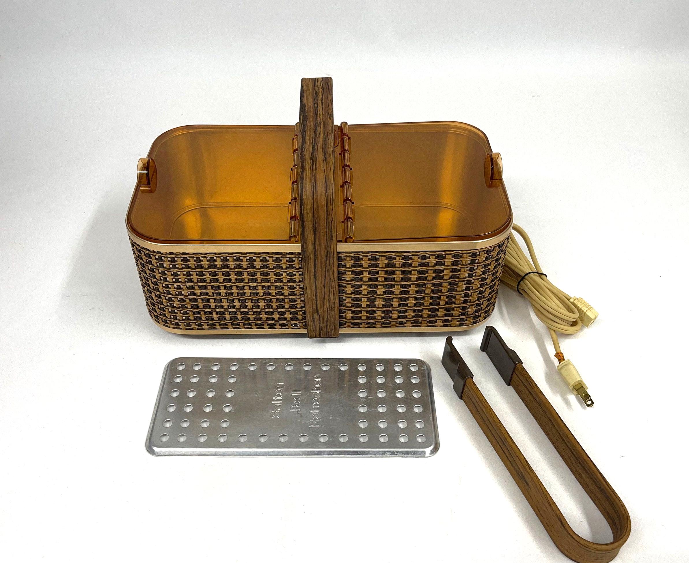 1950's Salton Electric Hot Basket Bread Warmer Refresher. Wicker