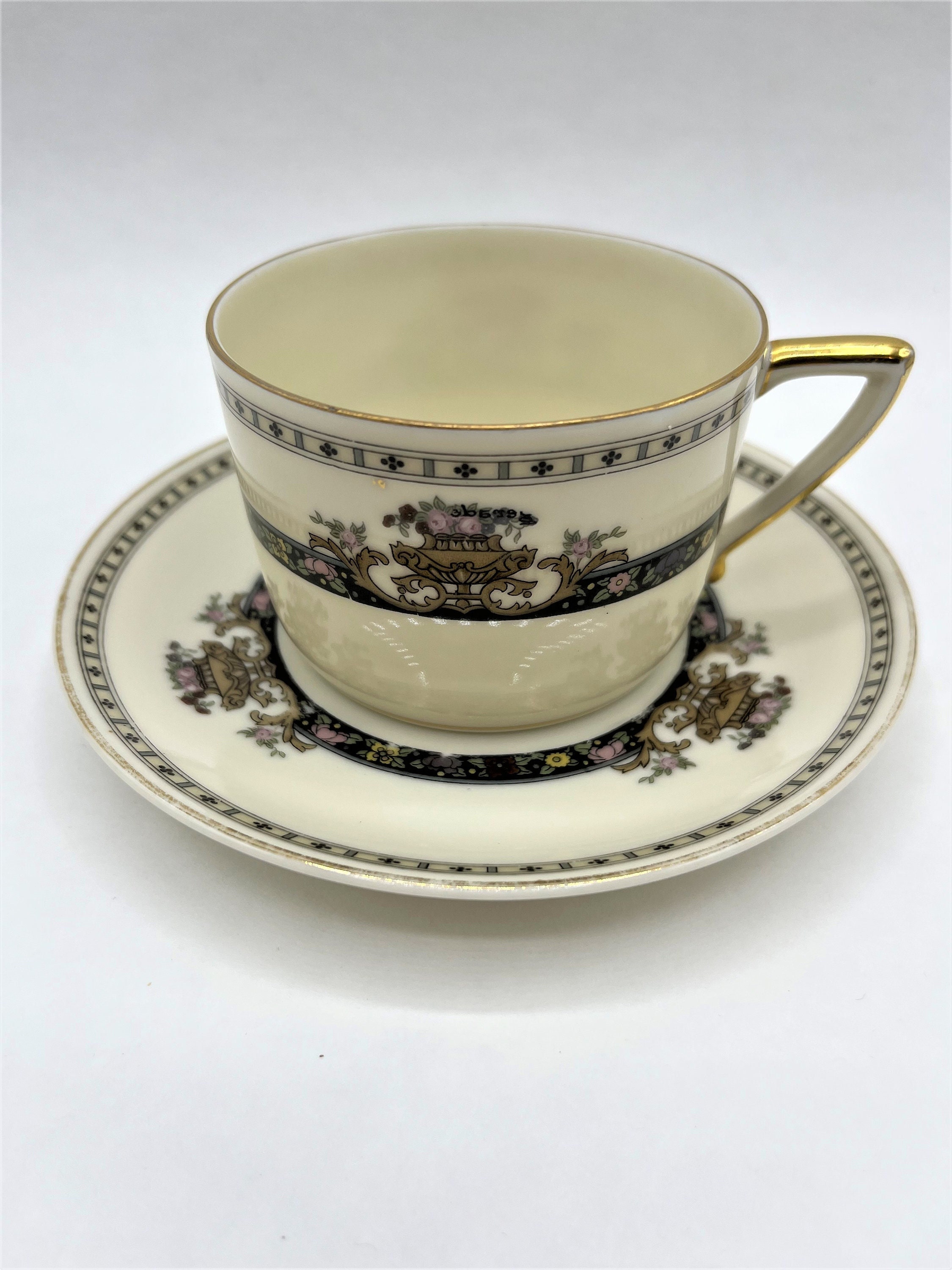 アンティーク　Pirkenhammer ピルケンハンマー　マドンナと子供　ドイツ アンティーク Pirkenhammer ピルケンハンマー マドンナと子供 ドイツ