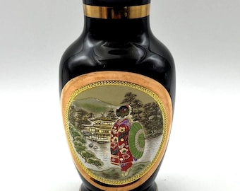 Japanese Porcelain Vase Black With Highly Detailed Art of Chokin