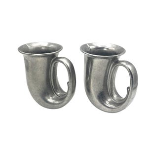 Wilton Armetale Polished Pewter Horn-Style Mug/Stein Set Of 2 Made in USA 5&quot; tall Vintage 1960&#39;s