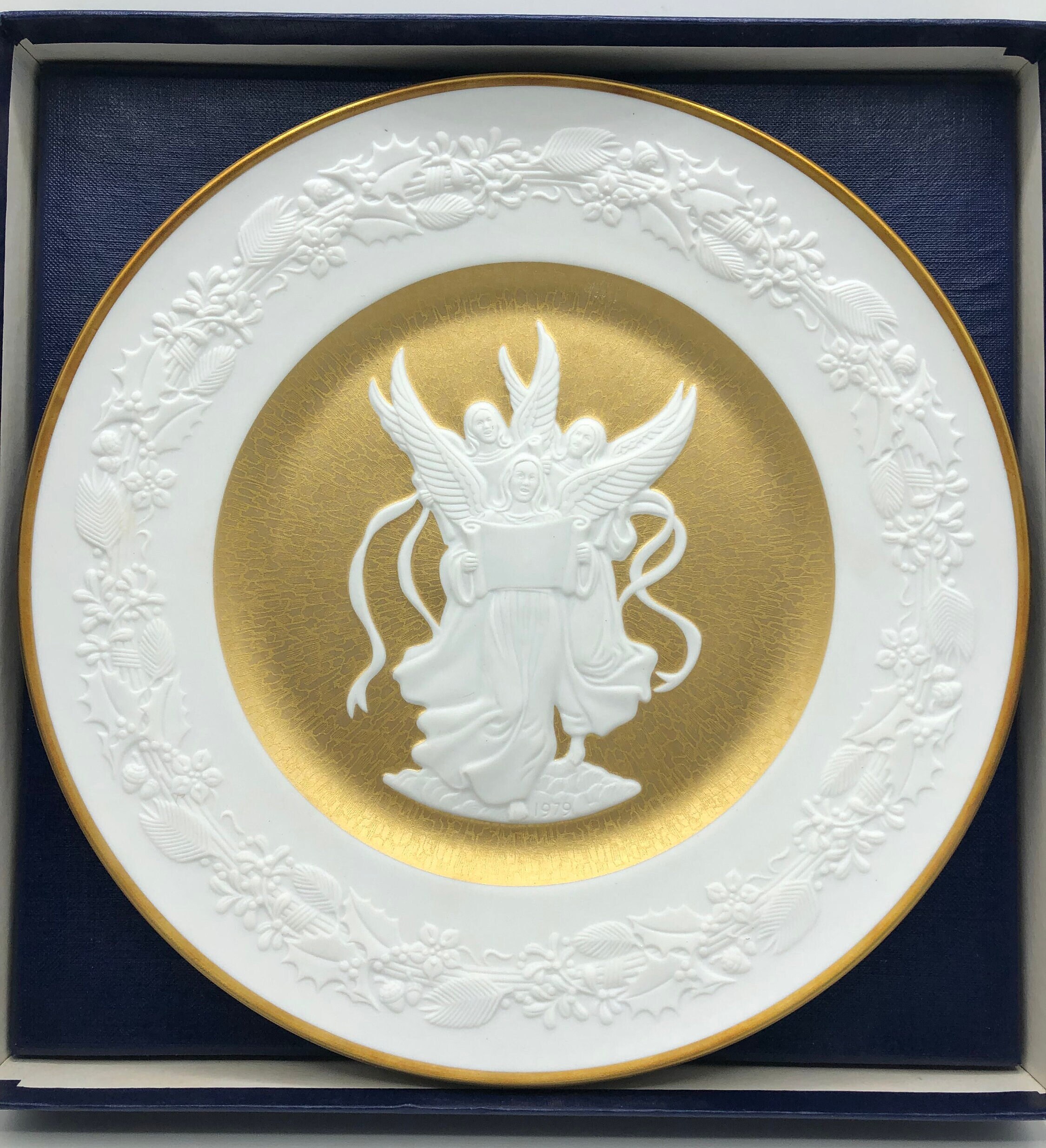 1979 Franklin Porcelain Christmas Plate 