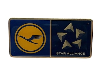 Lufthansa Star Alliance Metal Lapel Pin Badge 1.5&quot;