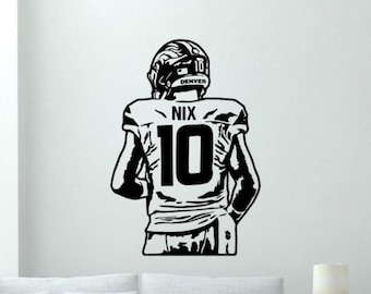 Adesivo da parete Bo Nix Adesivo in vinile Adesivo da parete per calcio Decorazione da palestra Stencil Poster Regalo per fan Un colore senza sfondo Adesivo per parete Finestra Auto 3844