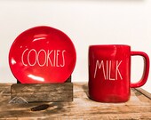 Cookies Plate Holder, Appetizer Plate Holder, OVAL, ROUNDS or Small Cheese POTTERY Stand, Wooden Stand, Farmhouse Decor, Plate Stand