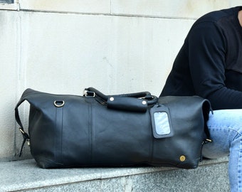 Black Leather Duffle Bag: Large Capacity Personalized Weekender