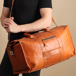 Full Grain Leather Weekend Holdall Carry on Luggage Vintage Duffle Bag Overnight Travel Bag Personalised Handmade Leather Gifts For Him