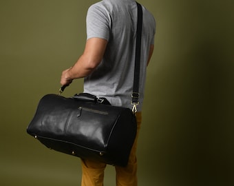 Hunter Black Full Grain Leather Duffle Bag|Leather Weekender Bag|Leather Holdall|Mens Overnight Bag|Travel Bag|Personalised Gifts For Men