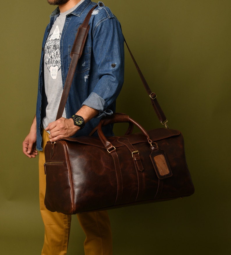 Personalized Guy Gift, Mens Leather Bag, Duffle Bag, Gifts for Him, Gift for Men, Gifts For Boyfriend, Groomsmen Gifts, Fathers Day Gifts, Gifts For Husband. Unique Gift Ideas For men