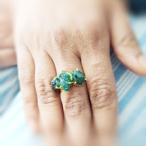 May Birthstone Ring Green Raw Emerald Ring Silver Stacking Ring Gemstone Ring Prong Set Ring Silver Ring Unshaped Emerald Ring