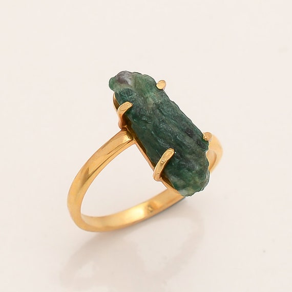 Plated rough emerald ring Plated rough emerald ring