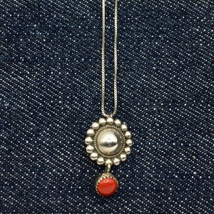 Necklace With Silver Concho & Carnelian Pendants On 17.5 Chain