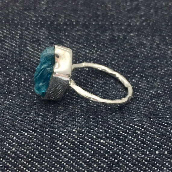 Hand Crafted Sterling Silver Blue Crystal Ring Sz… - image 5