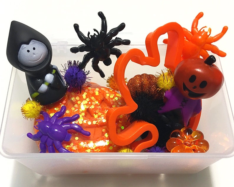 halloween mini play doh