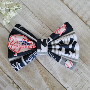New York Baseball Hair Bow | Girls Bow | Baby Bow | Toddler Bow | Skinny Nylon Headband | Hair Clip | Hair Tie/Band | Measures Approx. 4.5&quot;