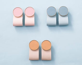 Brass Leather Drawer Pulls, Cabinet Pulls, Drawer Knobs, Wardrobe Pulls, Knobs for homes, offices, cafes, restaurants etc.