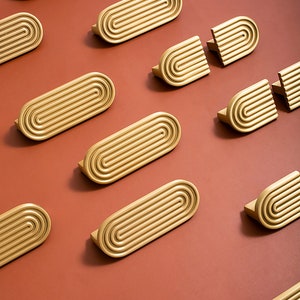 マットゴールド真鍮ボヘミアン幾何学キャビネットプル、ワードローブプル、引き出しプル、ゴールドノブ＆プル、ドレッサーノブハンドル、家具ハードウェア