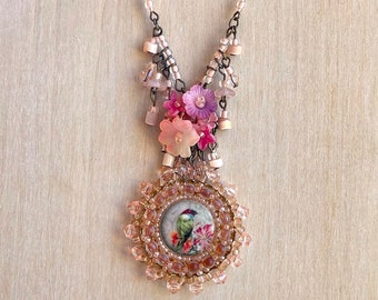 Vintage COLLEEN TOLAND Pink Bird Cameo Beaded Pendant Necklace flower floral romantic designer romantic