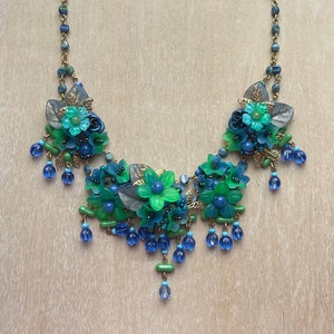 Vintage COLLEEN TOLAND Vibrant Blue Green  Statement Necklace hand beaded flowers handmade jewelry handcrafted artisan romantic ooak