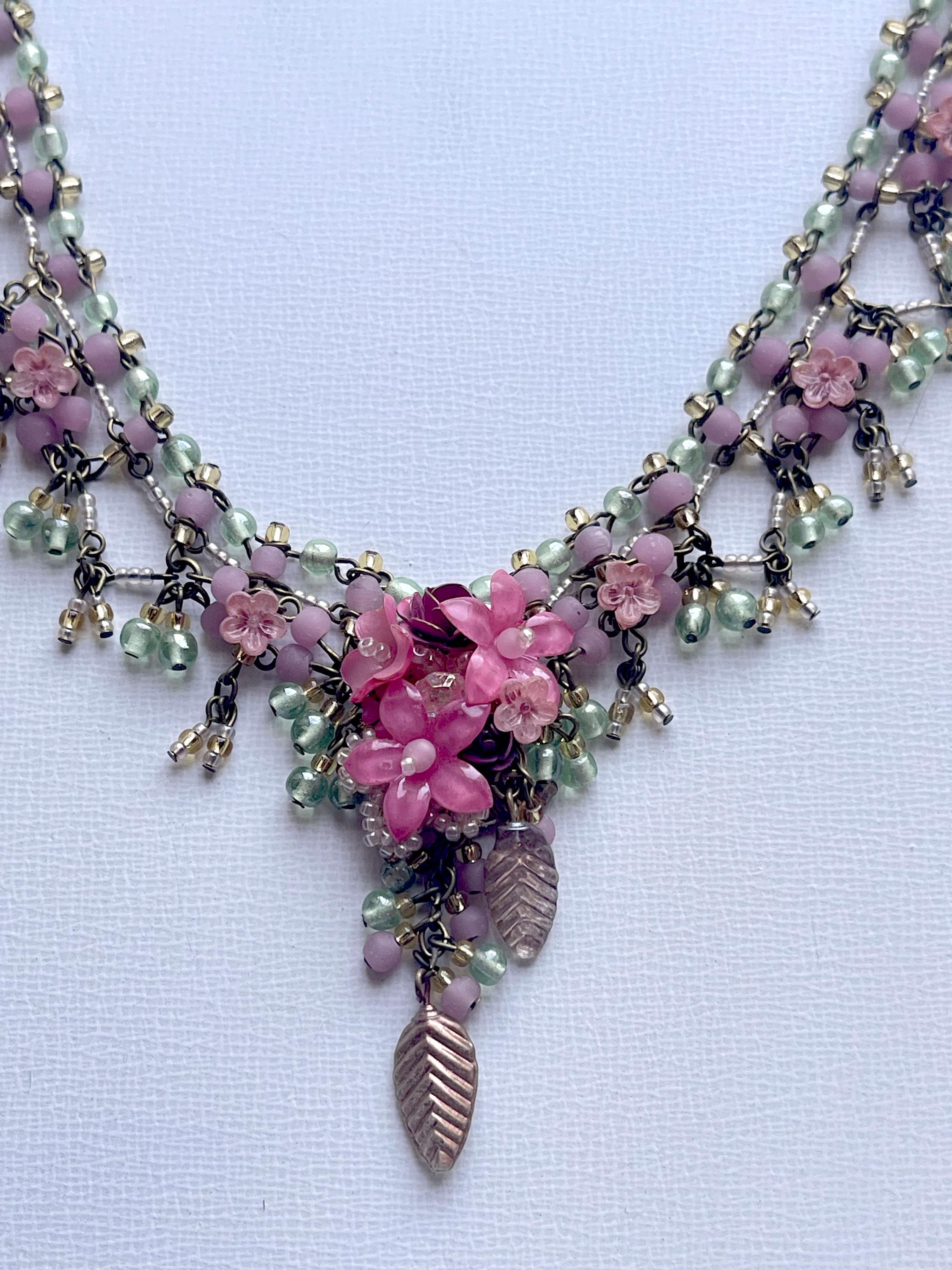 美品　コリーントランド　豪華ネックレス　ハンドメイド　ピンク　希少 美品 コリーントランド 豪華ネックレス ハンドメイド ピンク