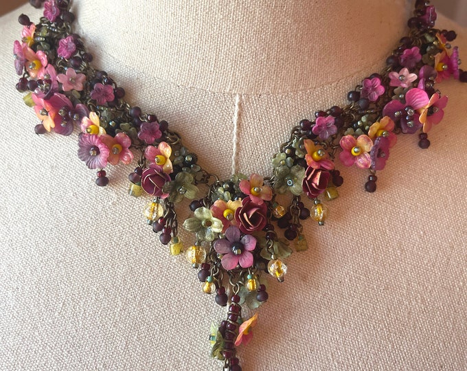 Vintage COLLEEN TOLAND Pansy Necklace Handbeaded Handmade Jewellery