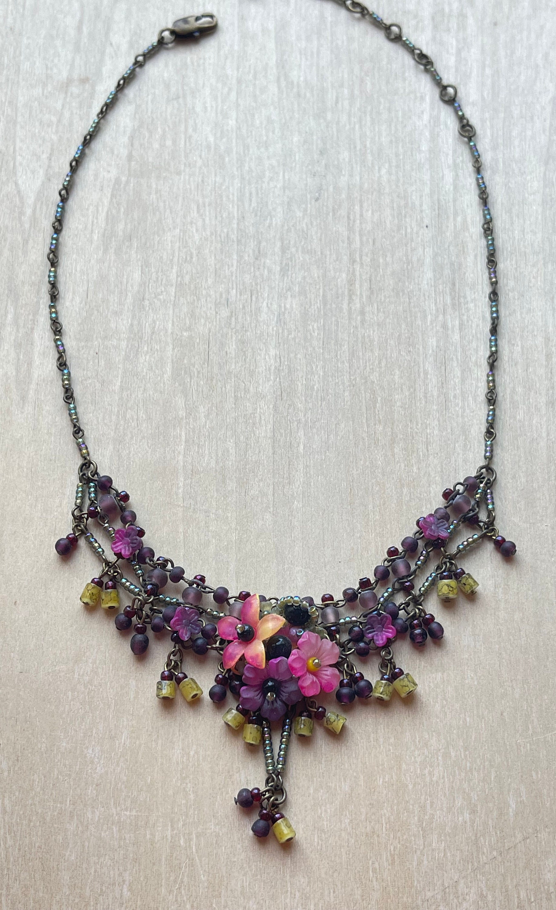 Vintage COLLEEN TOLAND Pansy Beaded Necklace Flower Floral Romantic