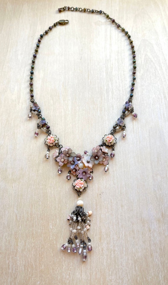 COLLEEN TOLAND 花モチーフ ビーズネックレス