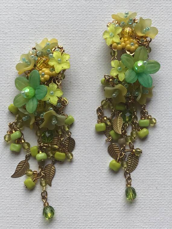 Vintage COLLEEN TOLAND Chartreuse Chandelier Clip… - image 9