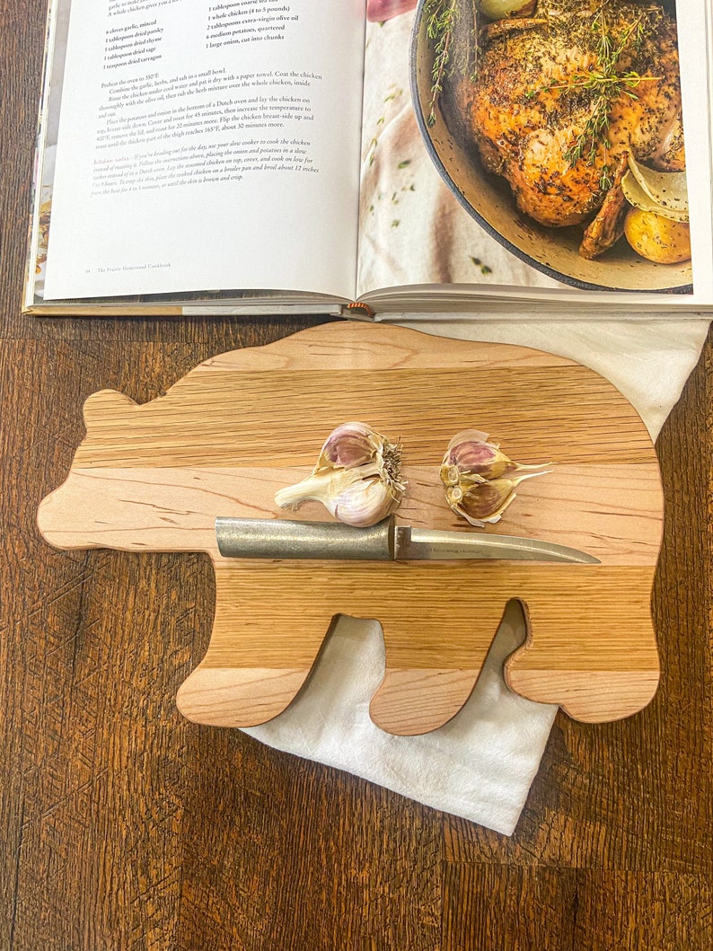 HomeToRoostCo Bear Cutting Board - Thumbnail 2