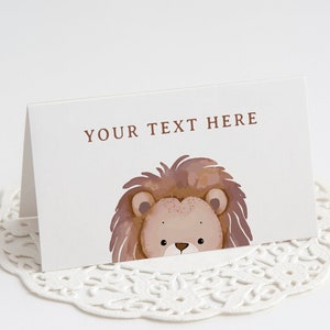 Cartes de place de tente, modèle d’étiquette alimentaire modifiable Safari Jungle Lion imprimable décor de table de fête téléchargement instantané anniversaire ou baby shower Z324