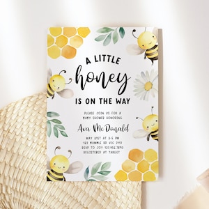 Bee baby shower uitnodiging, een beetje honing is onderweg bewerkbare Daisy Summer afdrukbare Instant Download DIY digitale nieuwe baby uitnodigen Z353
