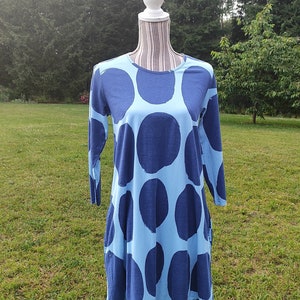 Vintage Marimekko Blaues Tupfen Sommerkleid - Baumwoll Retro Sommerkleid - Designer Damen kleines Kleid - Vintage Geschenkidee