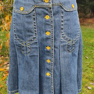 Vintage 90er Jahre Denim Mini Rock - High Waist A-Linie Button-Up Blue Jeans Rock - Größe S Retro 90er Jahre Mode
