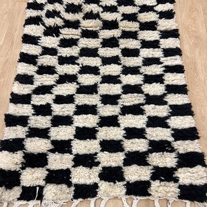 MOROCCAN HALLWAY RUG , Handmade Checkered runner rug , Black and White moroccan rug, Custom Beni ourain rug, Genuine wool rug, runner carpet