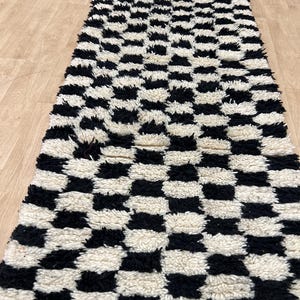 MOROCCAN HALLWAY RUG , Handmade Checkered runner rug , Black and White moroccan rug, Custom Beni ourain rug, Genuine wool rug, runner carpet