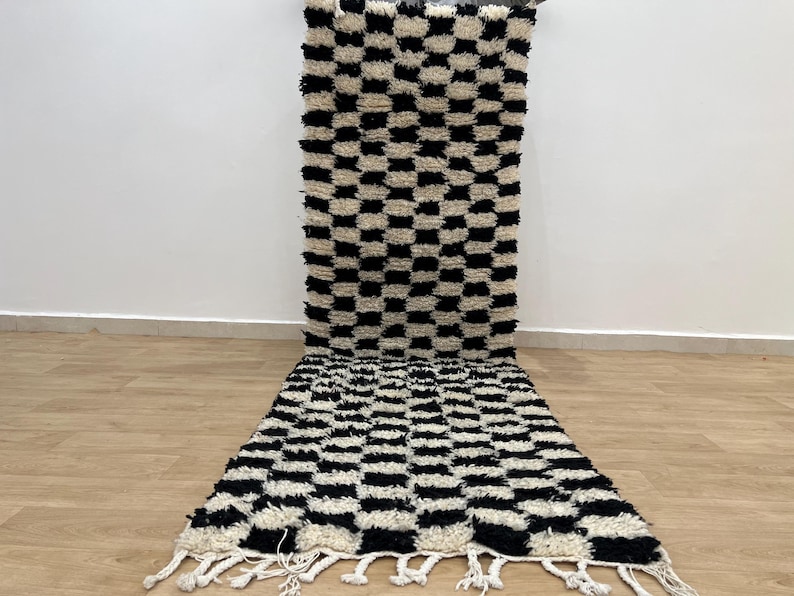 MOROCCAN HALLWAY RUG , Handmade Checkered runner rug , Black and White moroccan rug, Custom Beni ourain rug, Genuine wool rug, runner carpet