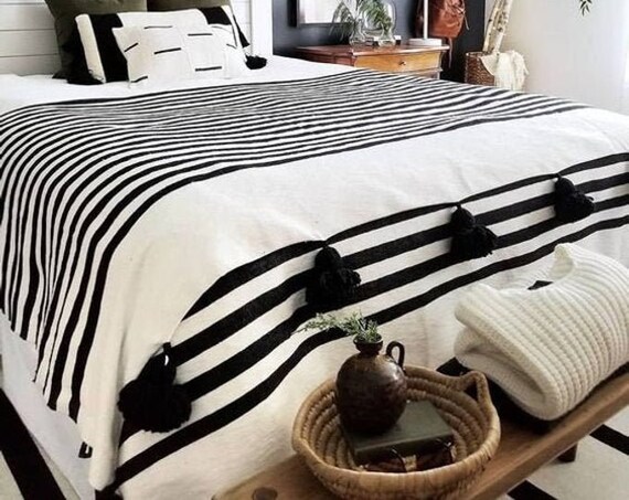 FREE EXPRESS SHIPPING Moroccan pompom blanket