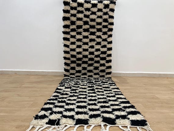 MOROCCAN HALLWAY RUG , Handmade Checkered runner rug , Black and White moroccan rug, Custom Beni ourain rug, Genuine wool rug, runner carpet