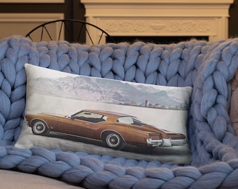 Classic Car Throw Pillow - 1971 Buick Riviera