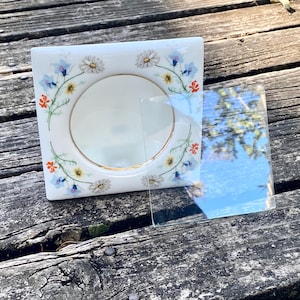 Vintage Retro Lefton China Porcelain Square Shape Picture Frame/Victorin White Round Photo Frame with Garden Flowers/Signed, original Glass