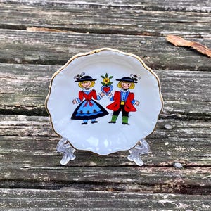 Vintage Austrian Small Plate from SCHLOGL Vienna Austria/Decorative Souvenir Plate with stand/Tyrol Style Decor/Austrian heritage