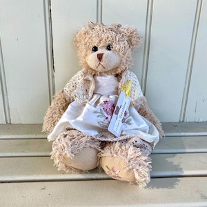 Settler Bear - Etsy UK