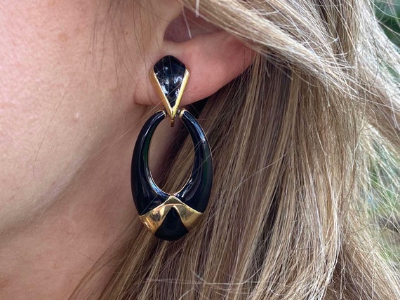 Vintage Retro 80s BARCS Black and Gold Tone Dangly Clip on