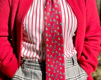 NOW Vintage Novelty Necktie - Bear Design Red Tie